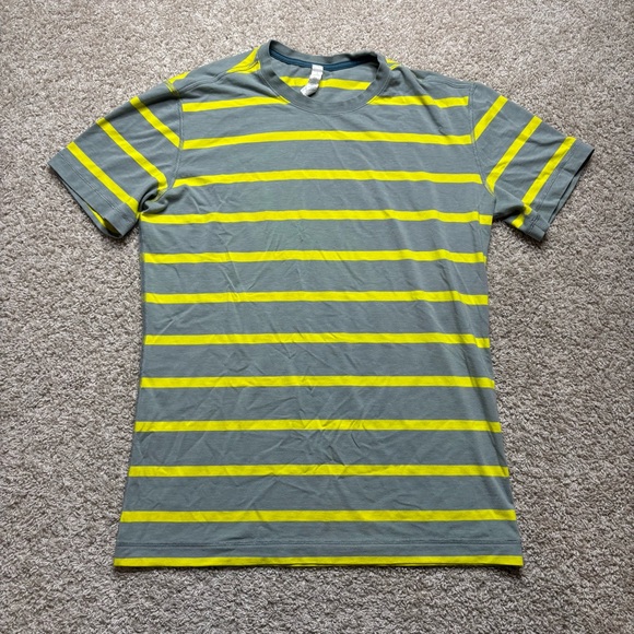 lululemon athletica Other - Lululemon Men’s 5 Year Basic Short Sleeve